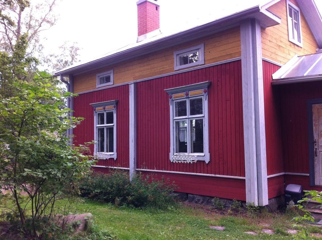 Hotel Brinkin Wanha Pappila Kokkola  Zimmer foto